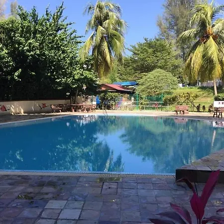 Batu Ferringhi Homestay Bagian luar foto